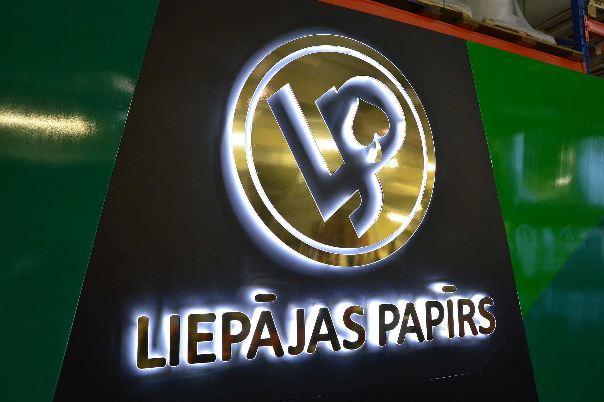 “Liepājas papīra” koncerns pērn guva peļņu 200 125 eiro apmērā