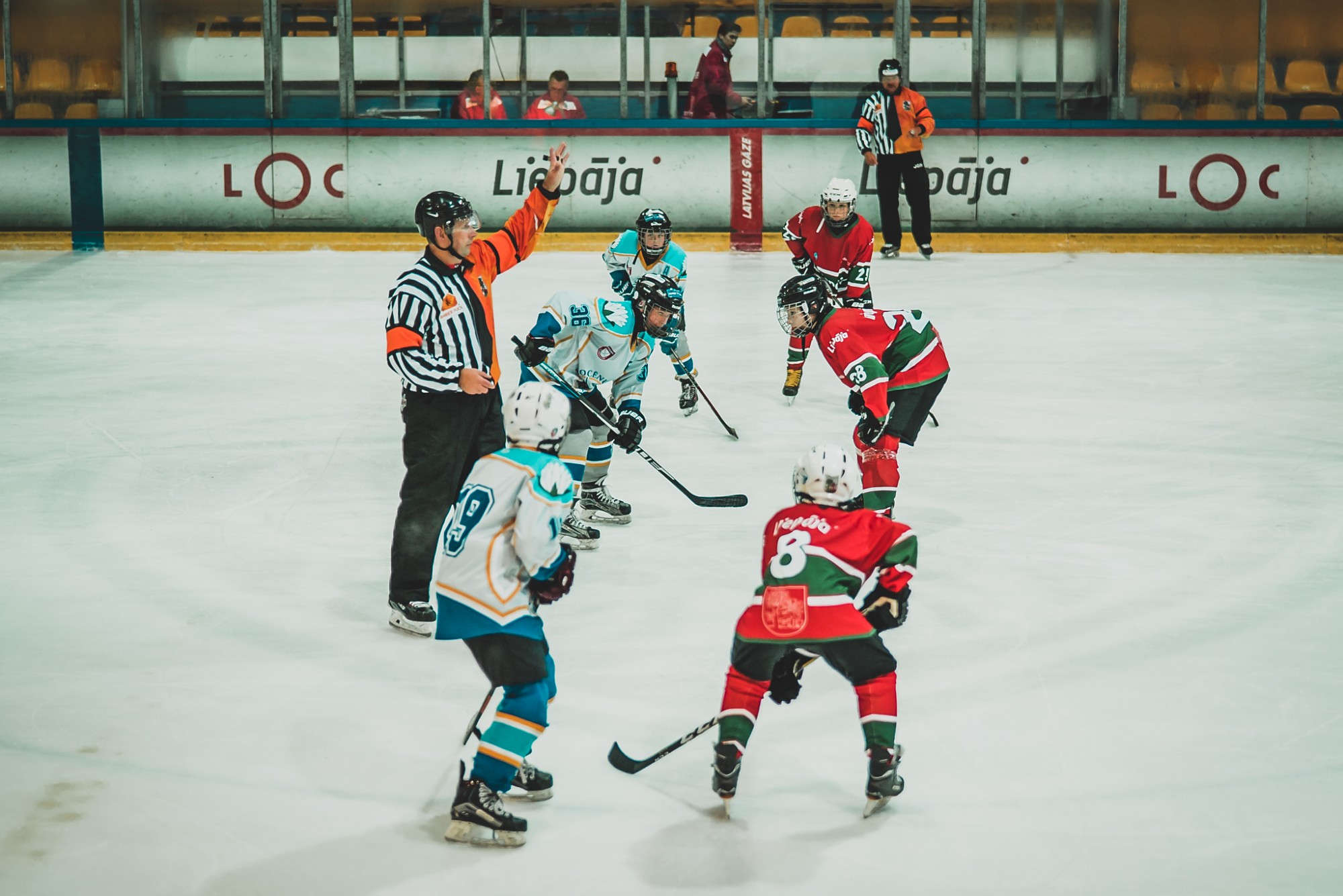 Aizvadīts “Amber Puck” hokeja turnīrs U11 un U13 vecuma grupās