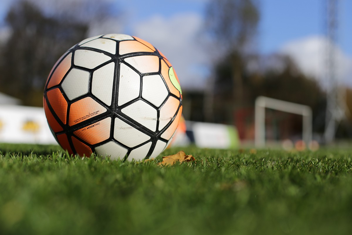 “Grobiņas SC” futbolisti minimāli piekāpās līderim “Tukumam 2000/TSS”