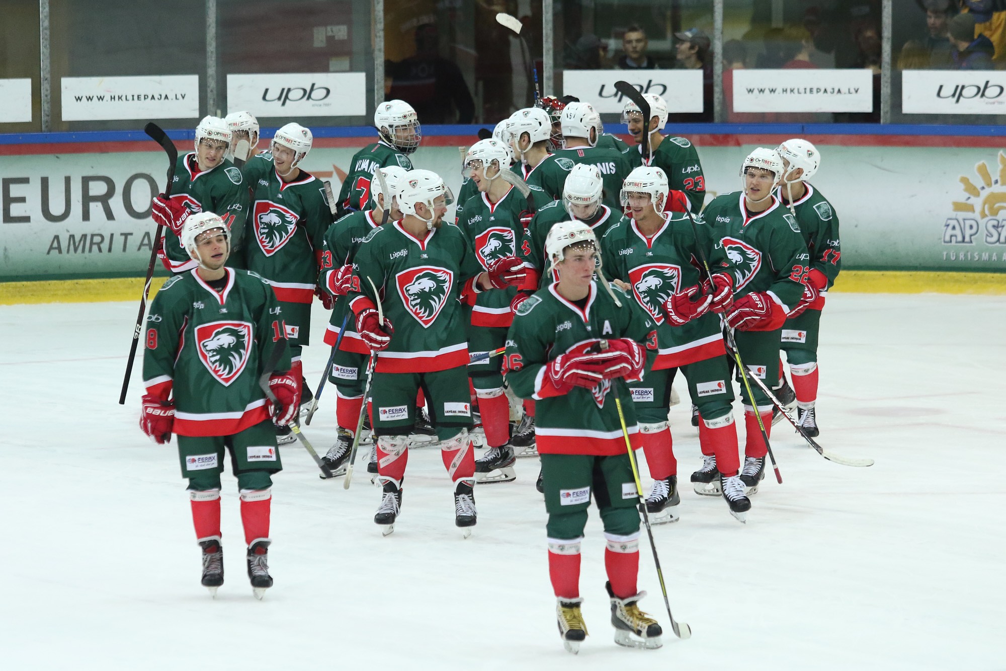 “Liepāja” savā laukumā sagrauj Hokeja skolu “Rīga”