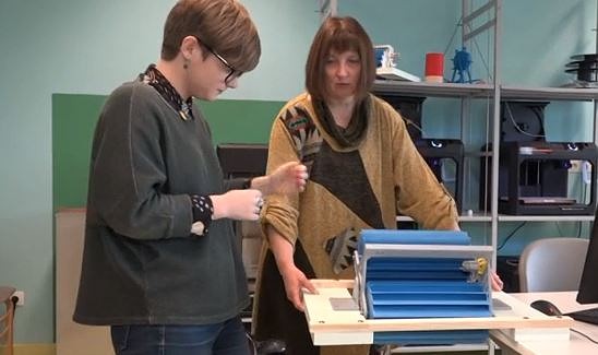 Liepājas skolniece savu zinātniski pētniecisko darbu prezentē Apvienotajos Arābu Emirātos