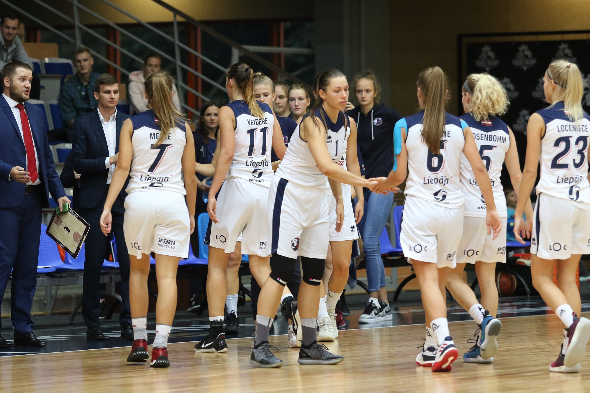 Liepājnieces zaudē 45 minūšu drāmā Tartu