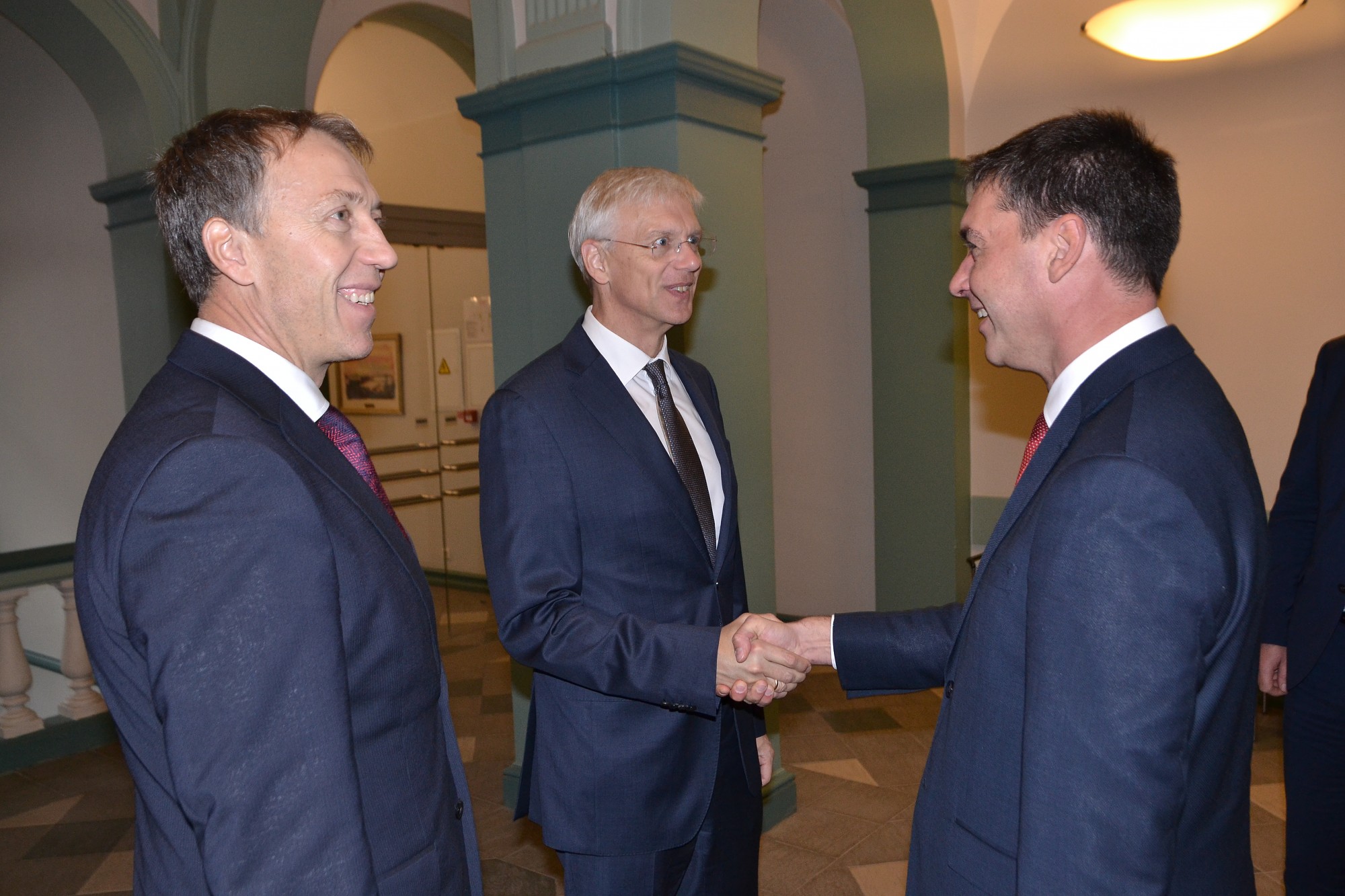 Ministru prezidents Krišjānis Kariņš neskopojas ar atzinību Liepājai