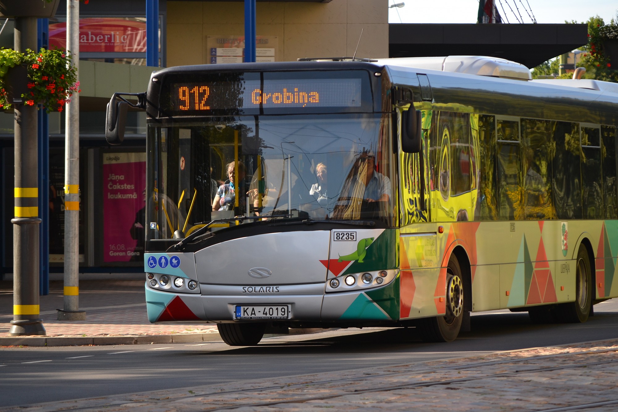 Sabiedriskā transporta maršrutiem no Liepājas līdz Grobiņai, Iļģiem, Dubeņiem un Cimdeniekiem mainīsies nosaukums un numurs