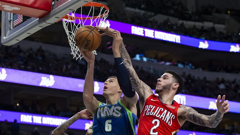 “Mavericks” piektajā uzvarā pēc kārtas Porziņģis gūst 13 punktus