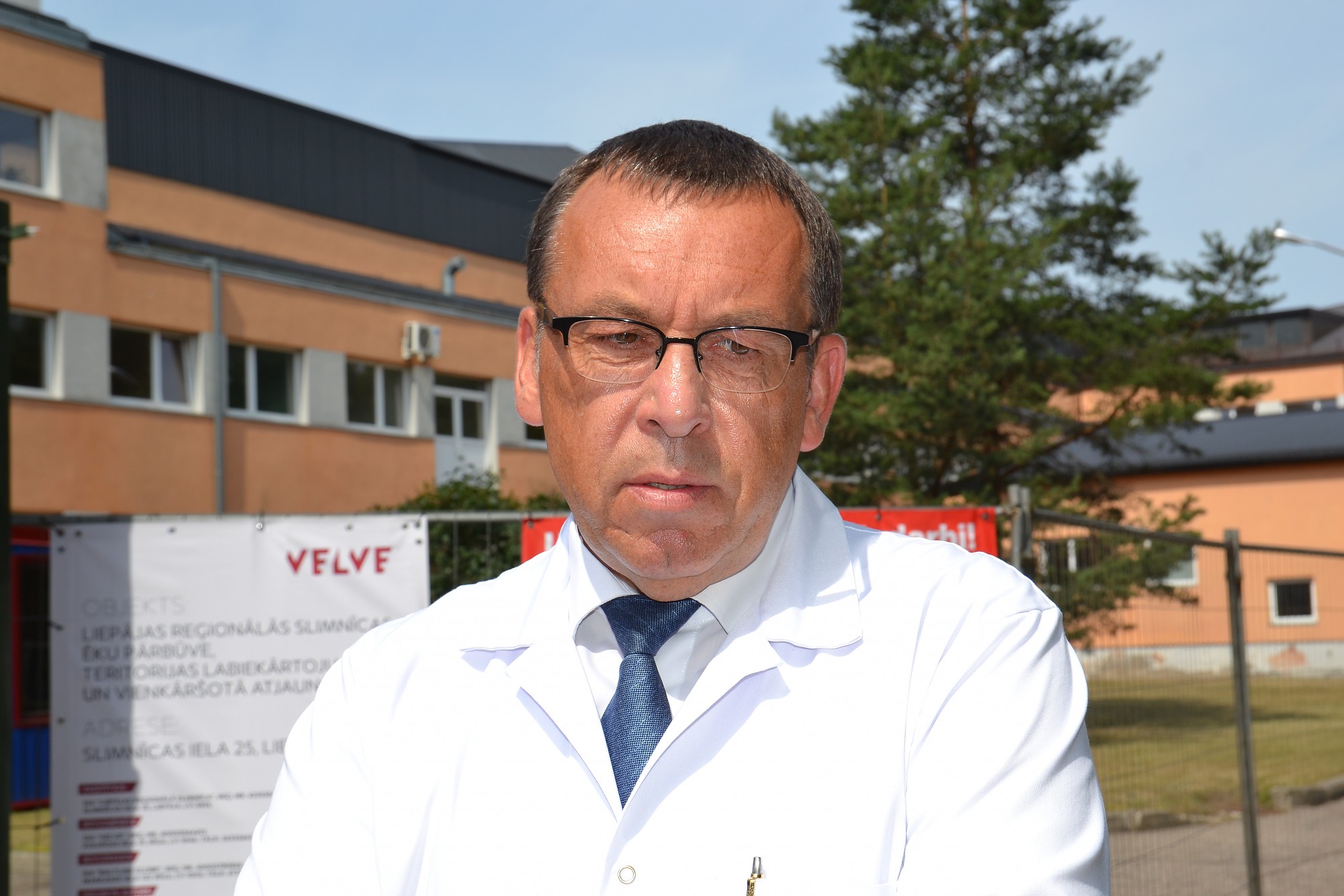 Edvīns Striks: Liepājā veselības aprūpes iestāžu reorganizācija nav nekas jauns