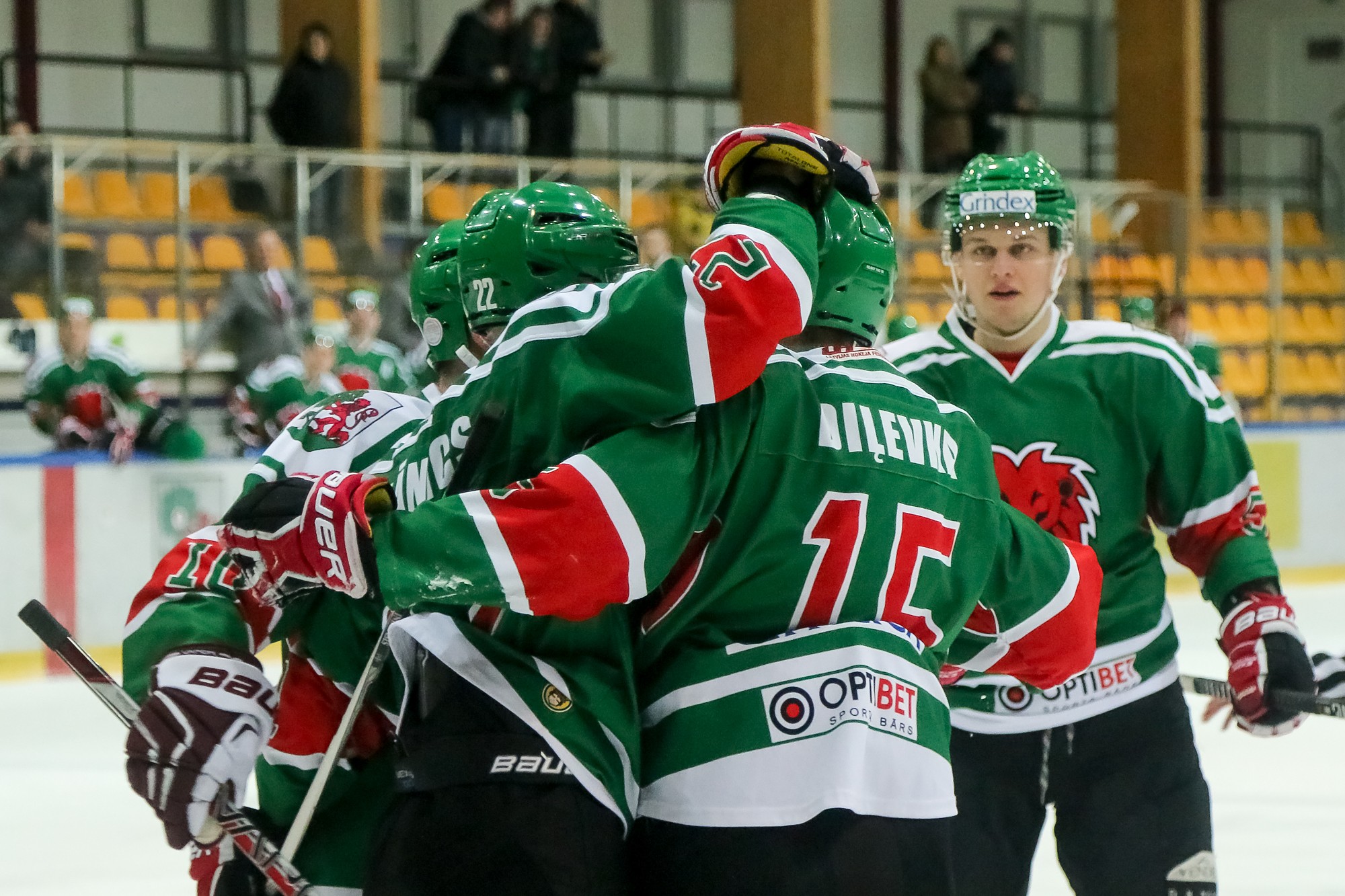 “Liepāja” OHL čempionāta gūst graujošu uzvaru un pakāpjas uz otro vietu