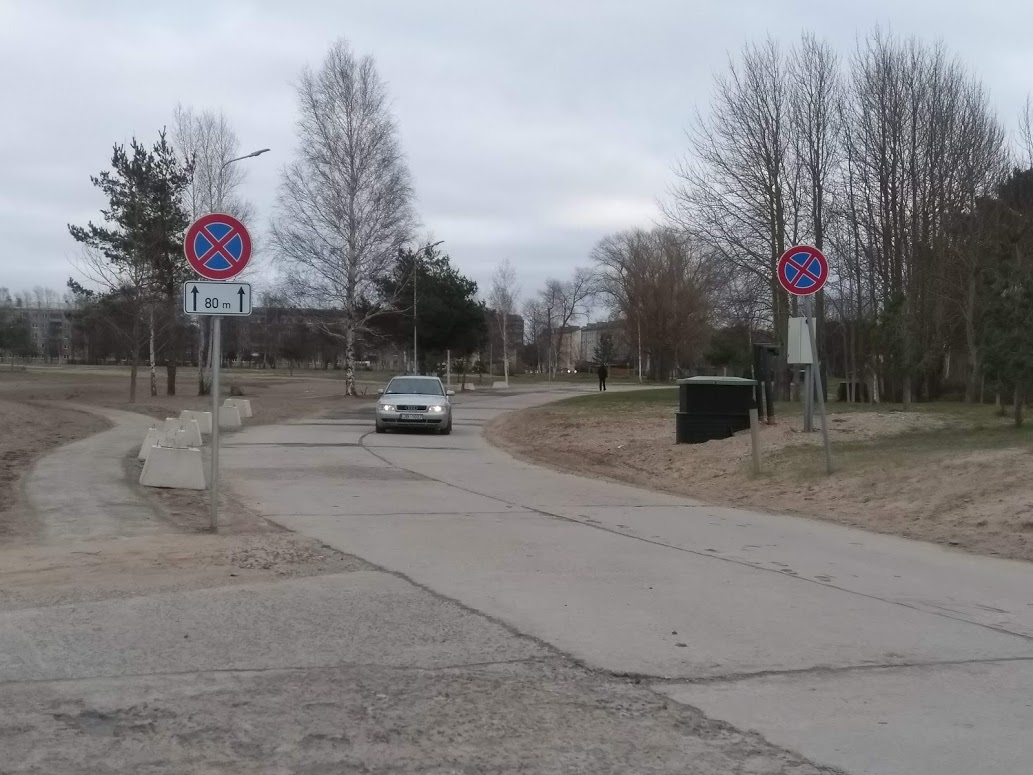 Stāvvieta top, zīmes jau uzliktas
