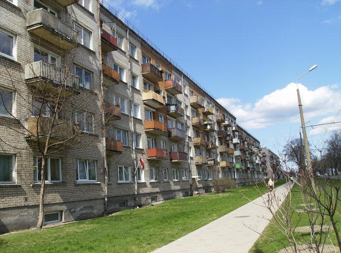 Aicinājums apspriest koku ciršanu Klaipēdas ielā 88, 90 un 92