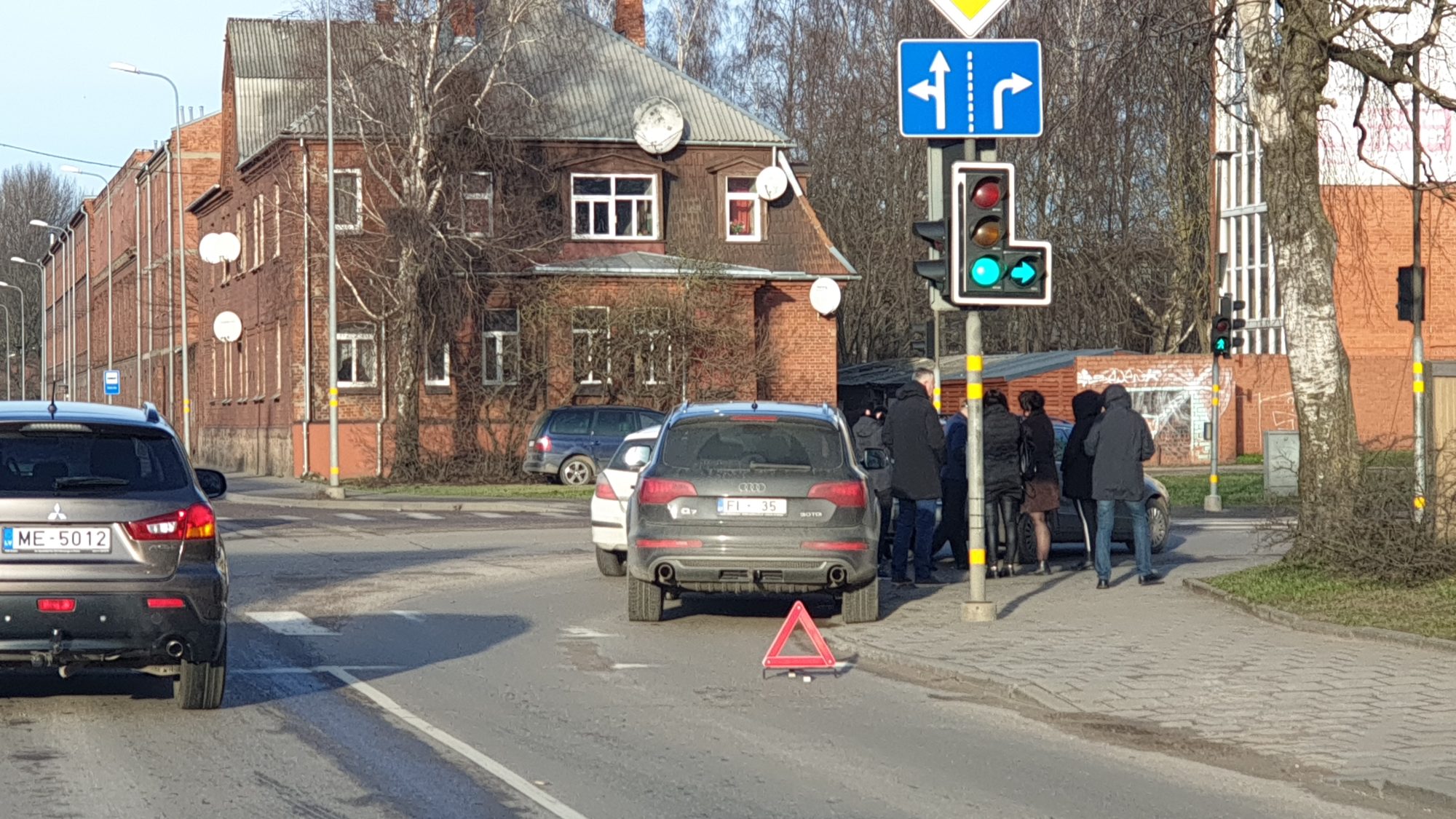 Automašīnu sadursmes arī Flotes un Zemnieku ielā