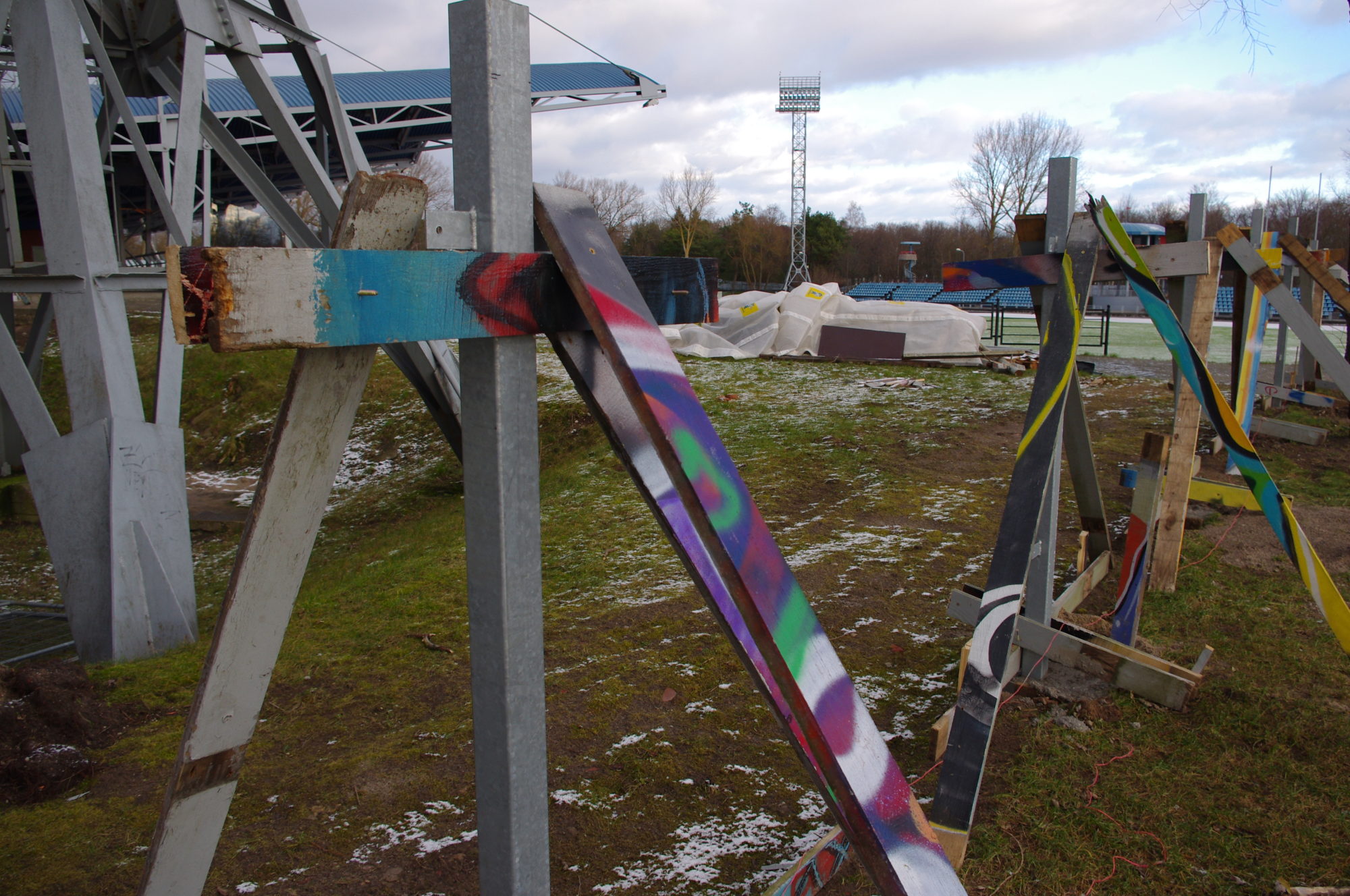 Nomaina kritiskāko stadiona “Daugava” žogu