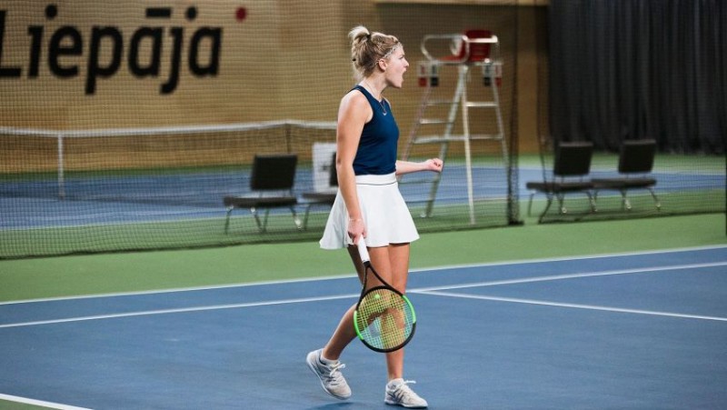 Tomase atspēlē mačbumbas un tiek Liepājas ITF pusfinālā