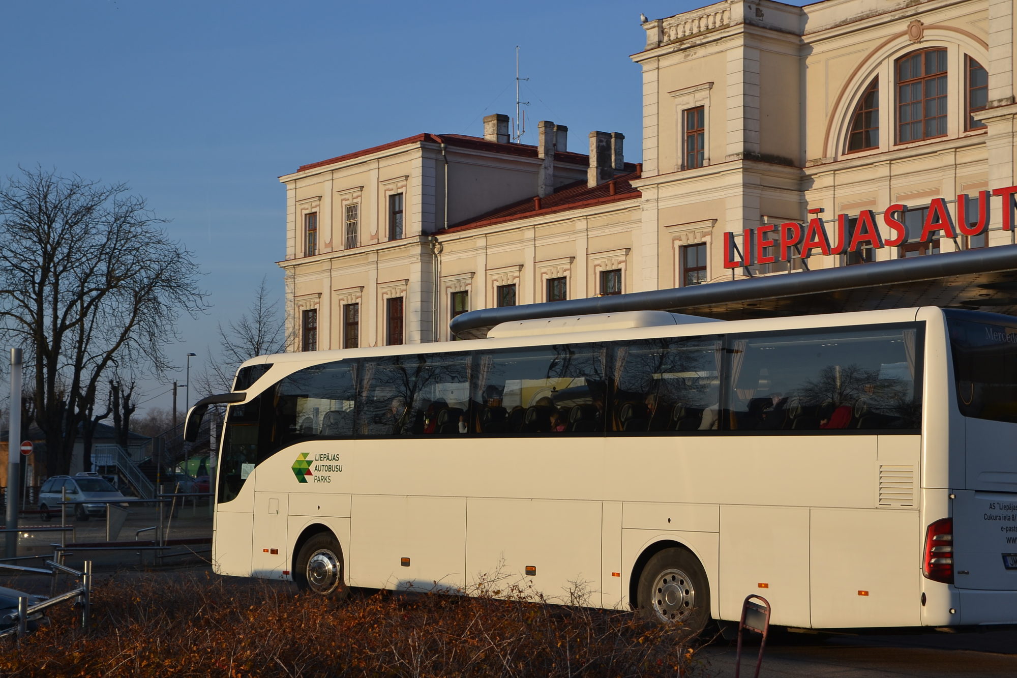 Brauciens autobusā kļuvis dārgāks