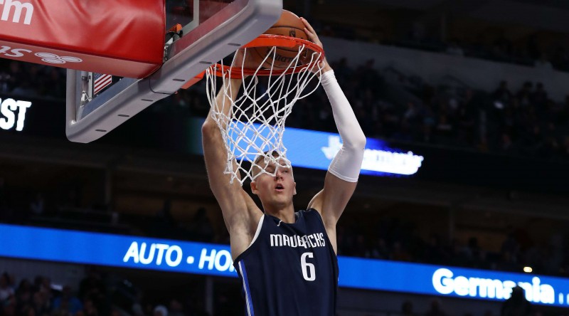 Porziņģim iespaidīga statistika “Mavericks” uzvarā