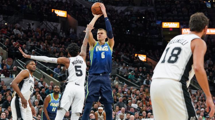 Porziņģim iespaidīga pirmā ceturtdaļa un 28+12 uzvarā pār “Spurs”