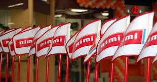 “Rimi” veikalos uzsākta organiskā stikla aizsargbarjeru uzstādīšana un ieviesti iepirkšanās laiki cilvēkiem ar paaugstinātu inficēšanās risku