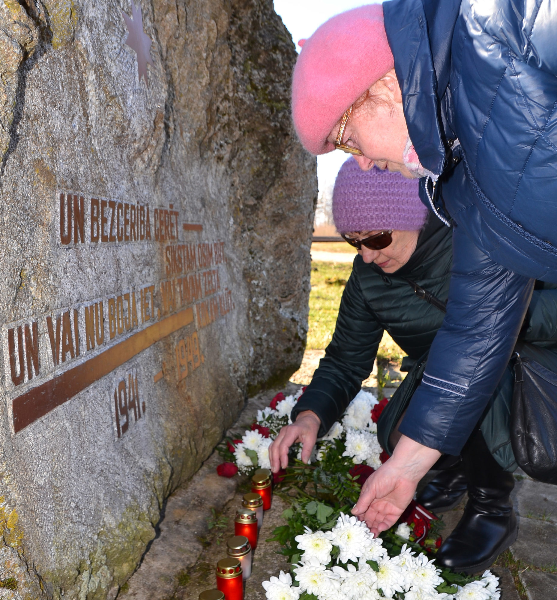 ”Neaizmirsīsim neviena paša” – piemin Staļina represiju upurus
