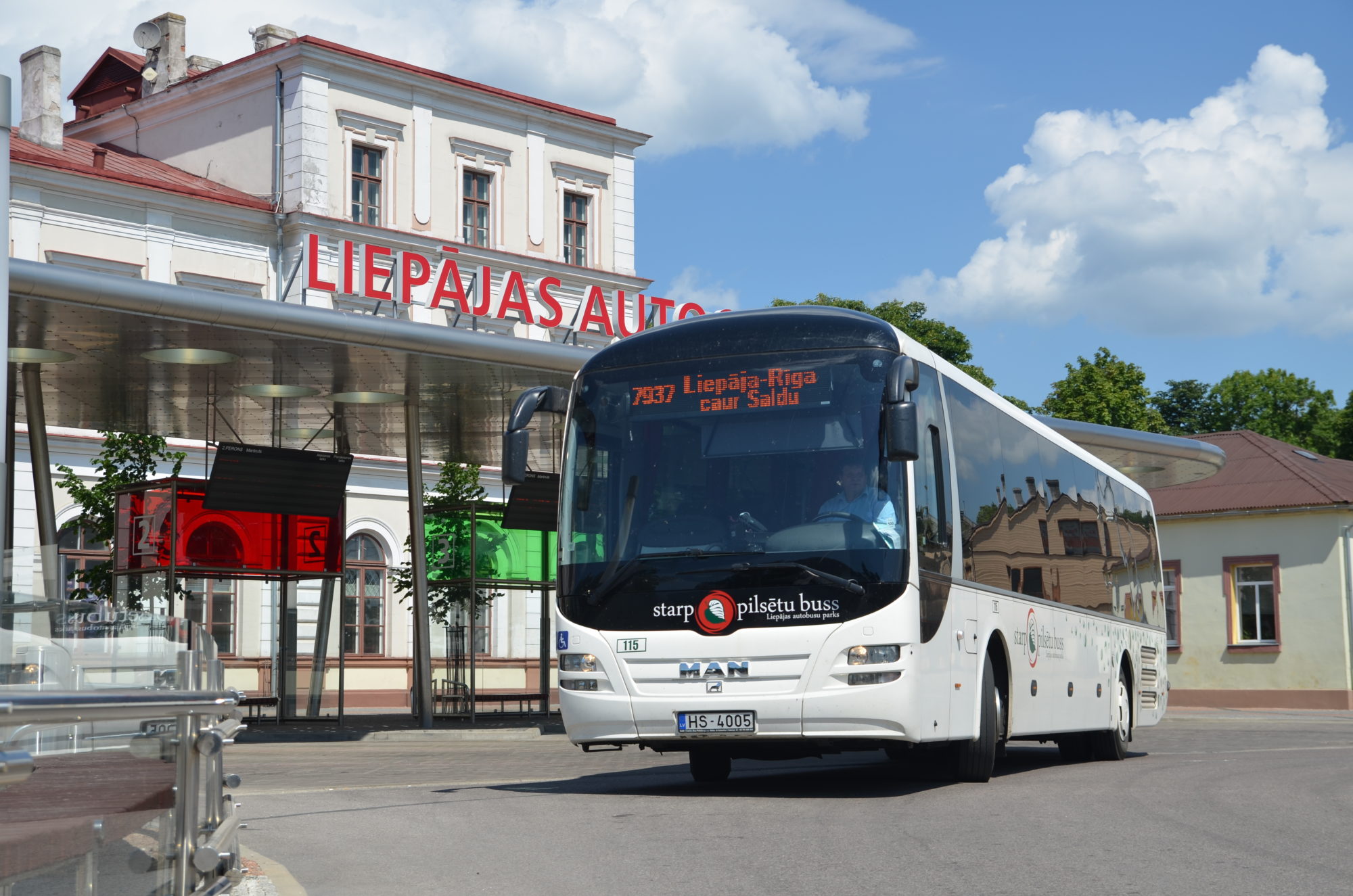 No 27. marta tiks ierobežots pasažieru skaits vienā autobusā reģionālajos maršrutos