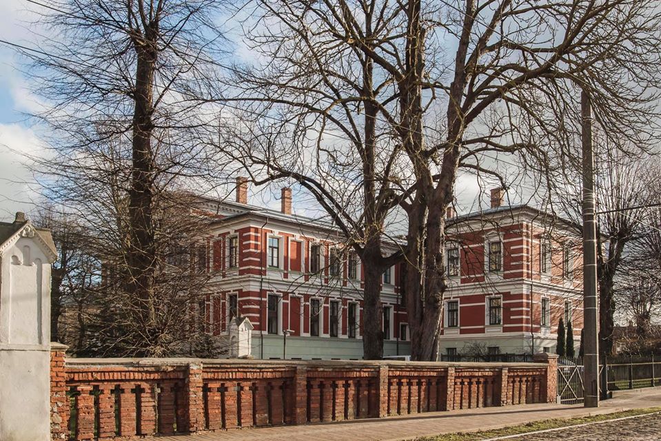 Liepājas pilsētas pašvaldības iestādes ārkārtējās situācijas laikā turpina pilnvērtīgi sniegt visus pakalpojumus
