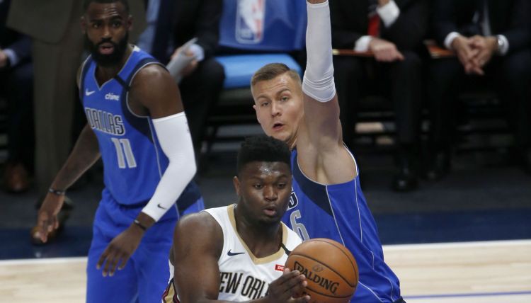 Porziņģim lielākais spēles laiks karjerā un 34 punkti “Mavericks” uzvarā
