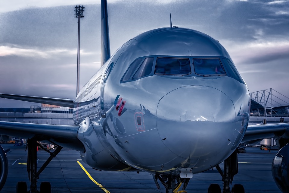 Izvērtēs, vai atļaut kādu avioreisu