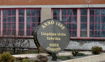 Zivju konservu rūpnīca Liepājā atlaidīs 80 darbiniekus