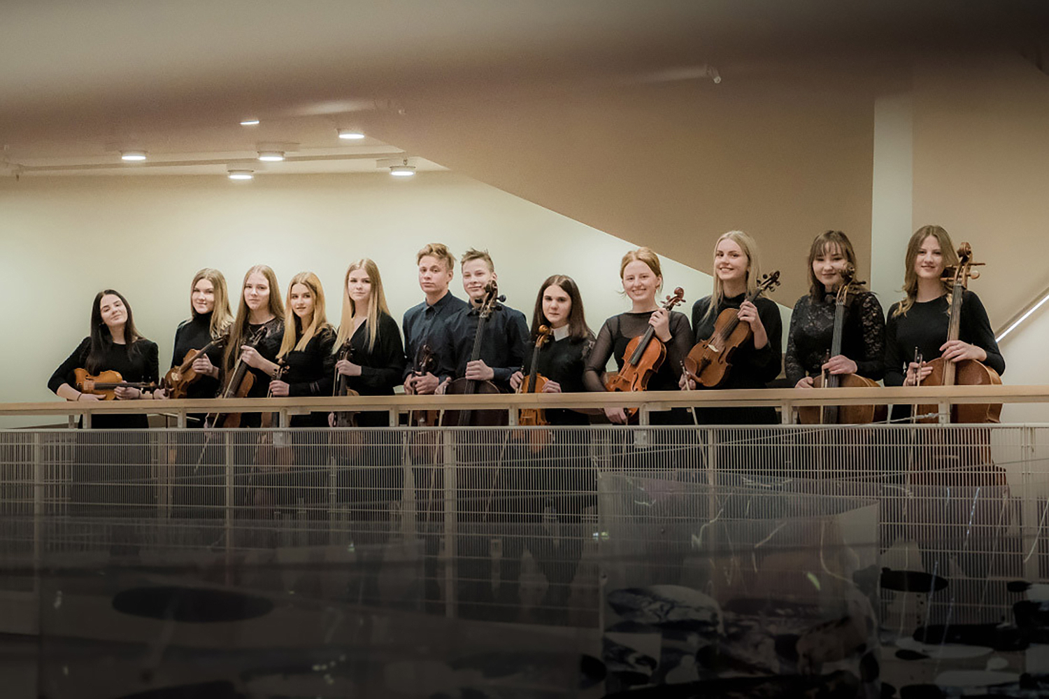 Liepājas Mūzikas skolas audzēkņiem augsti rezultāti stīgu instrumentu konkursos