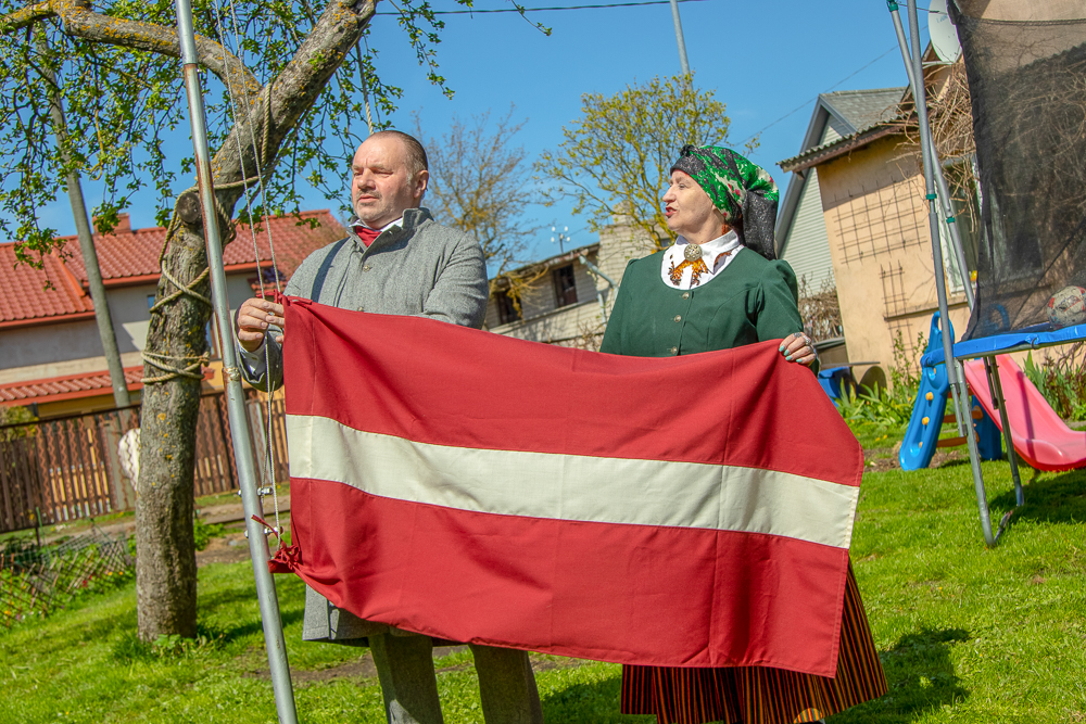 Apzināties sevi kopībā