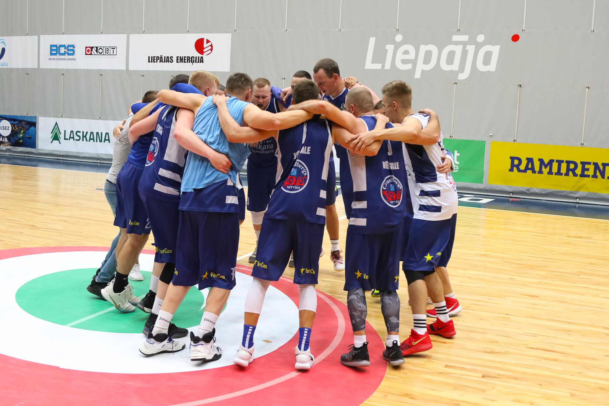 ”Oskara Transports” un ”Lesjofors” kļūst par pilsētas čempioniem basketbolā