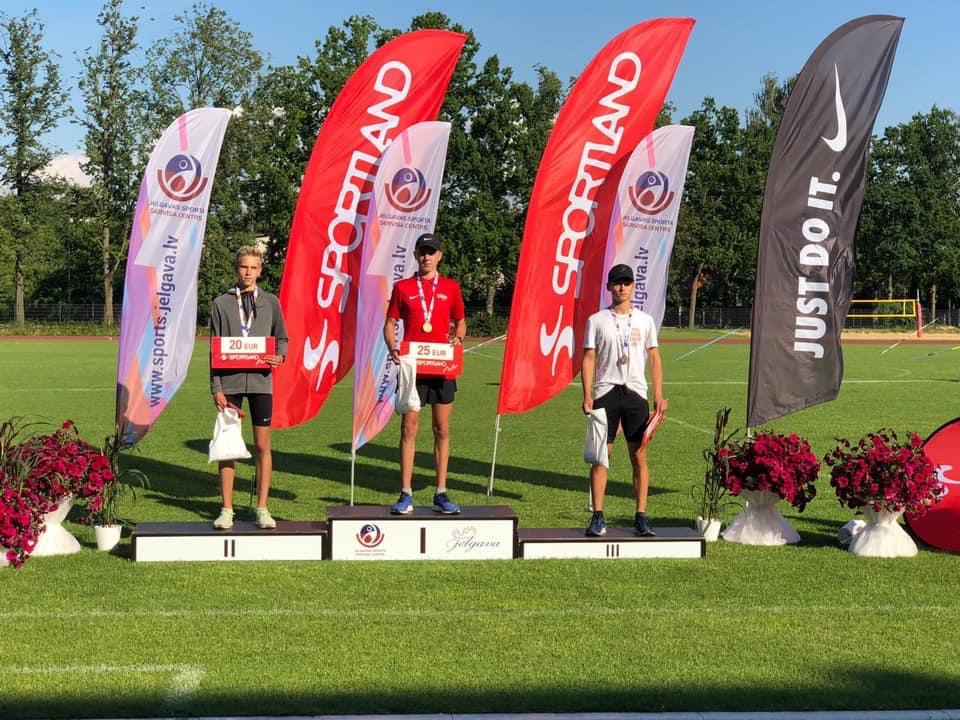 Četras medaļas Liepājas vieglatlētiem ”Sportland kausā”