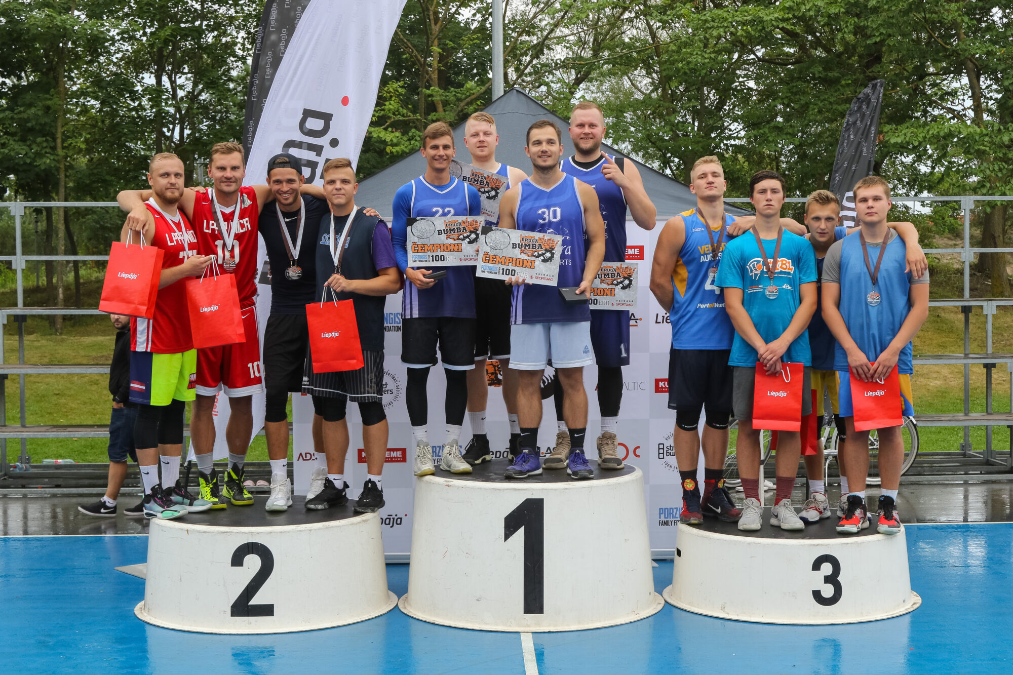 Noskaidroti Bruģa Bumbas 2020.gada čempioni