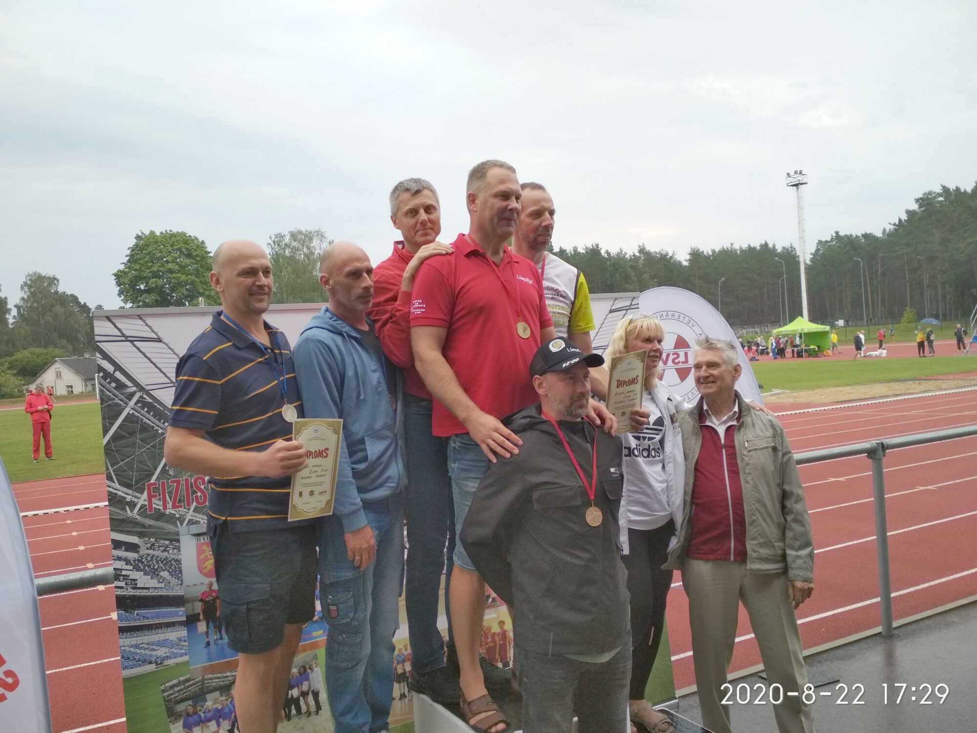 Liepājas sporta senioriem izcili rezultāti Latvijas sporta spēlēs