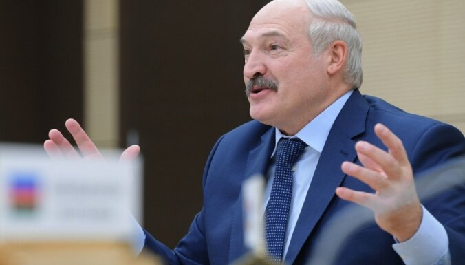 Lukašenko: Neviens no dēliem nevēlas pārņemt prezidenta amatu