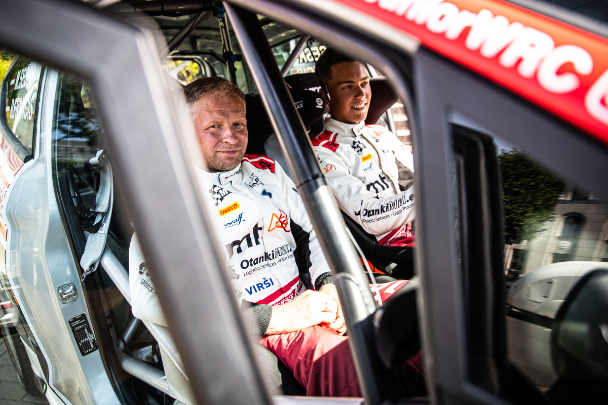 JWRC kopvērtējuma līderi Sesks/Francis uz Sardīniju dodas pēc uzvaras