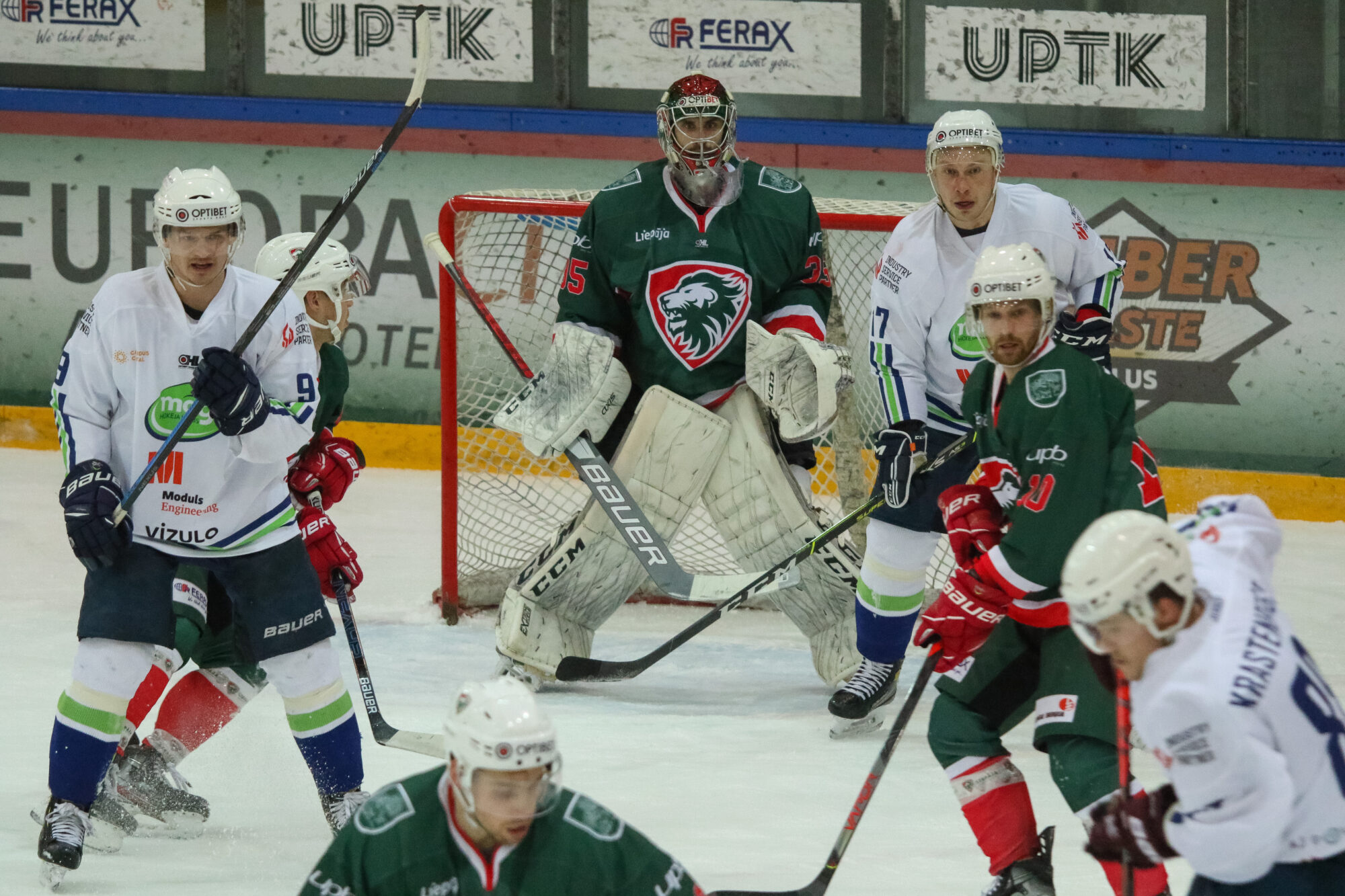Covid-19 sasniedzis Liepājas hokeja komandu