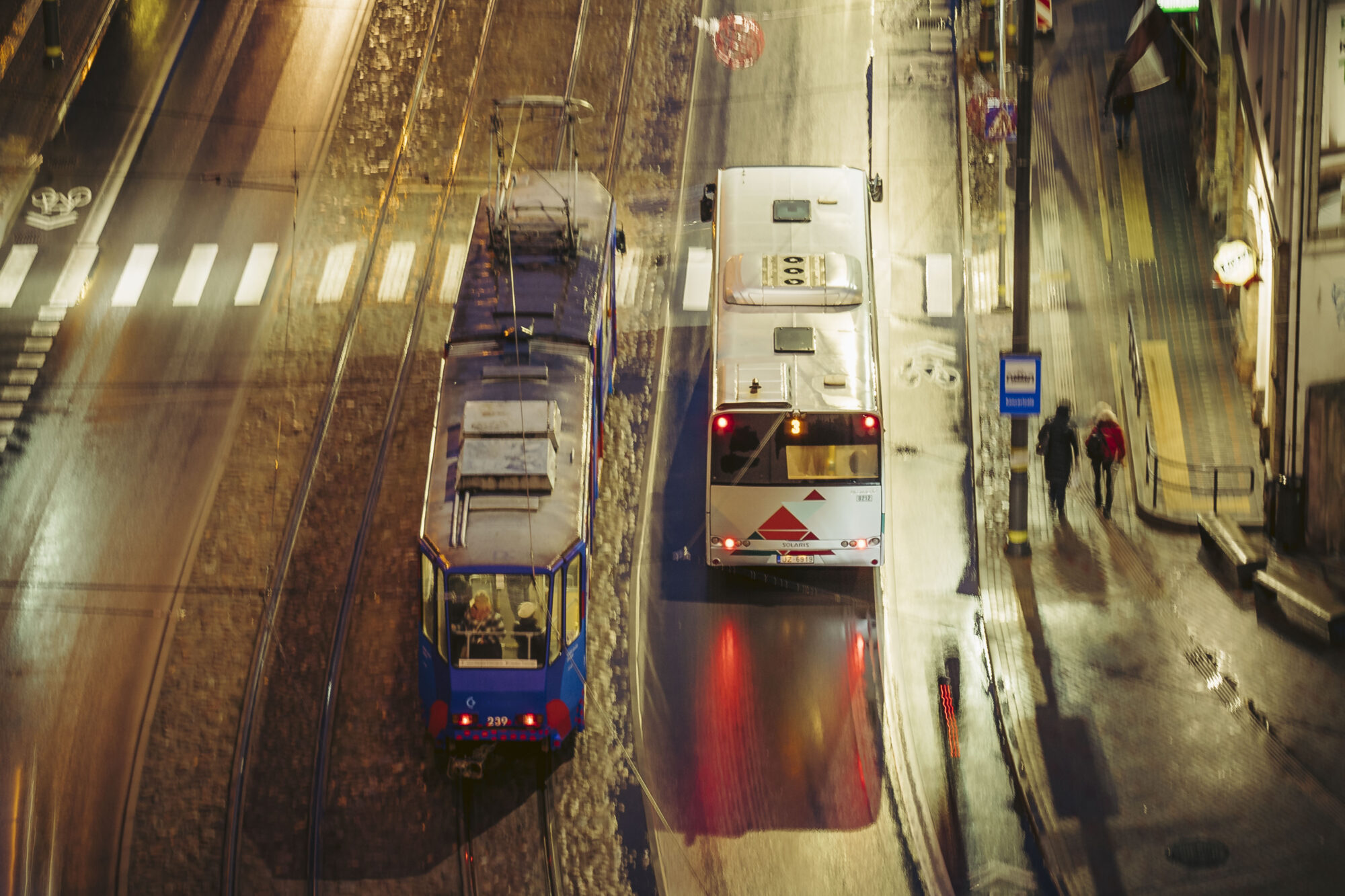 Elektroniskos norēķinus sabiedriskajā transportā plāno ieviest trīs gadu laikā