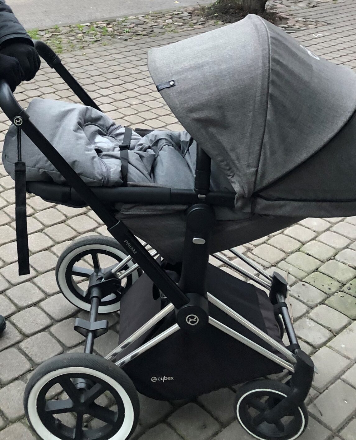 Atrasti Liepājā nozagtie bērnu ratiņi