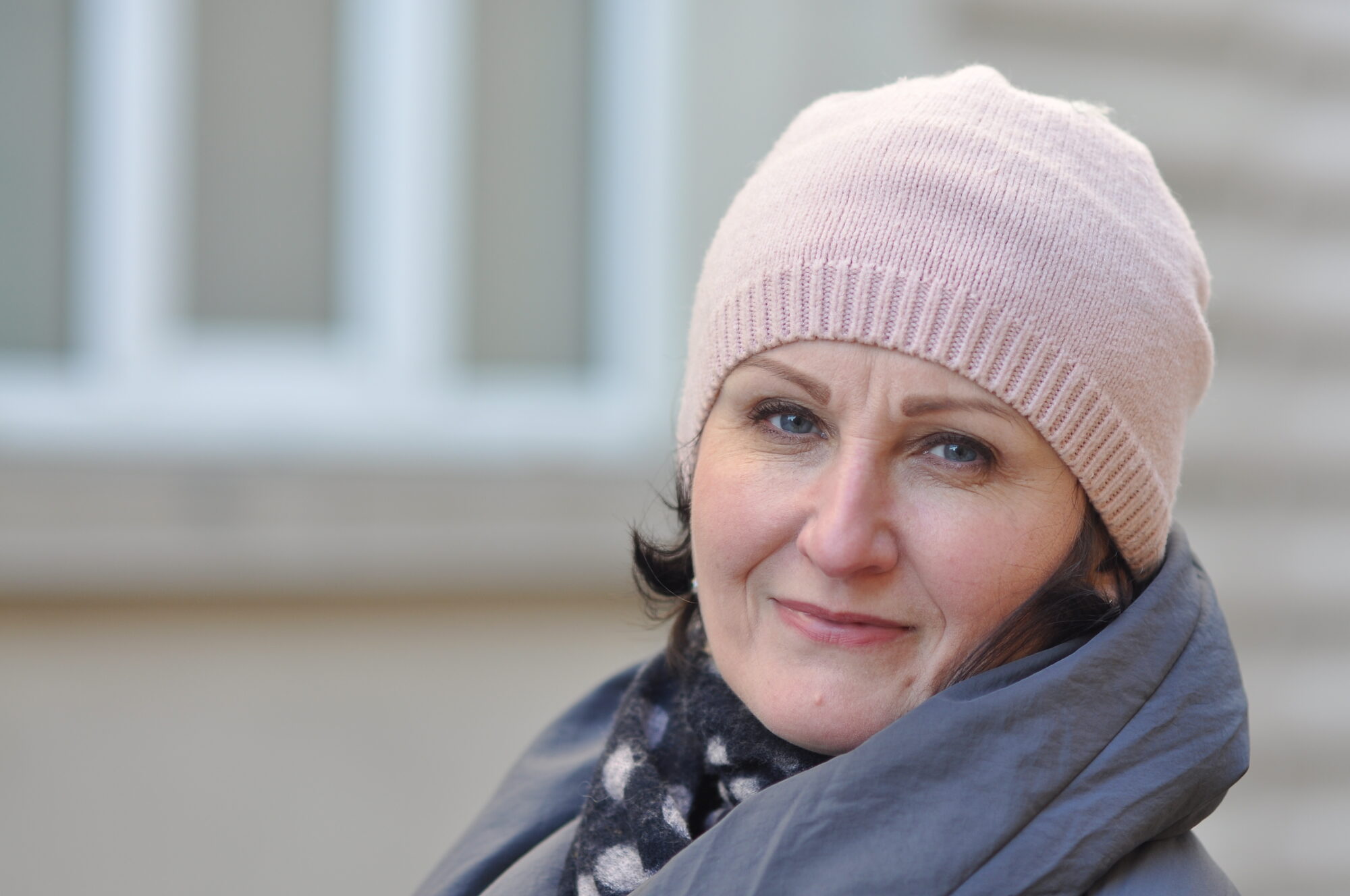 Šuvēja Elga Kalēja pati savas skrodernīcas saimniece