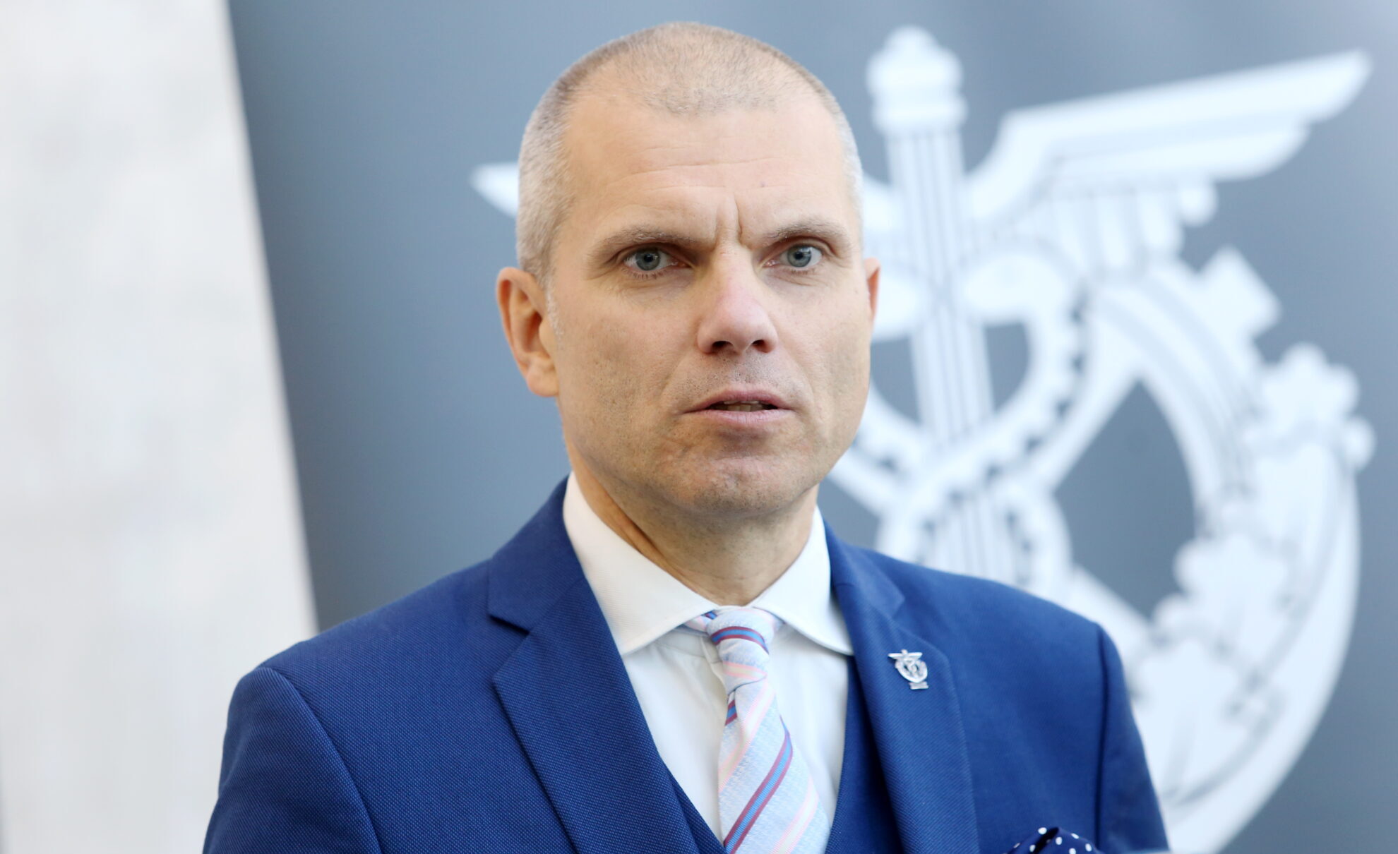 Aigars Rostovskis: Jābūt balansam starp vīrusa izplatību un ļaušanu dzīvot ekonomikai