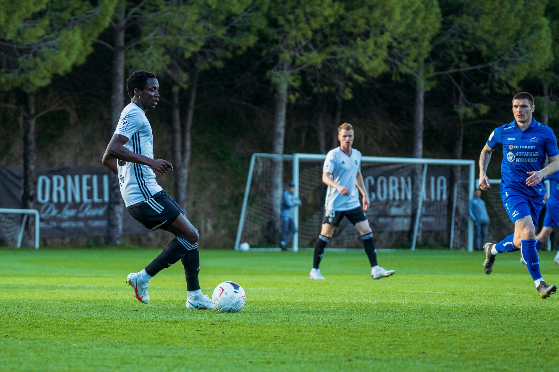 Futbola klubs “Liepāja” pārbaudes spēlē piedzīvo trešo minimālo zaudējumu pēc kārtas