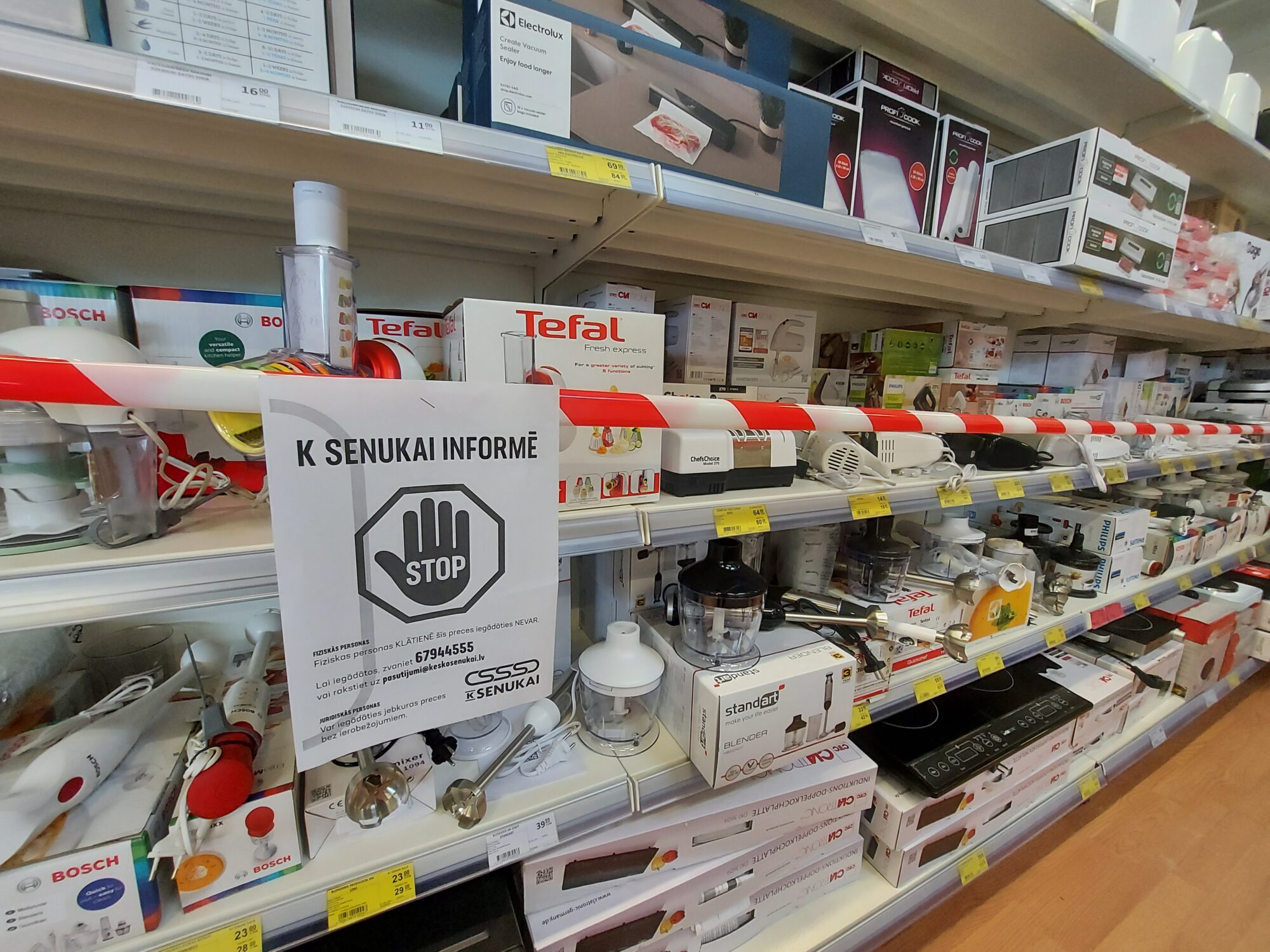 Lielveikalos joprojām valda apjukums. Kur un kādos apstākļos norit tirdzniecība