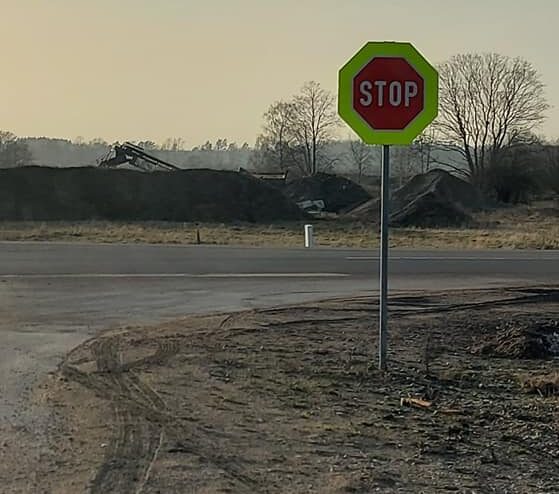 Tomēr viens ir cīnītājs – Grīzupes krustojumā uzliek “Stop” zīmes
