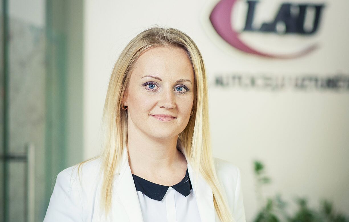 Sigita Paula: Naktī un rīta stundās, izkusušais sniegs atkal sasalst un uz ceļiem veidojas apledojums