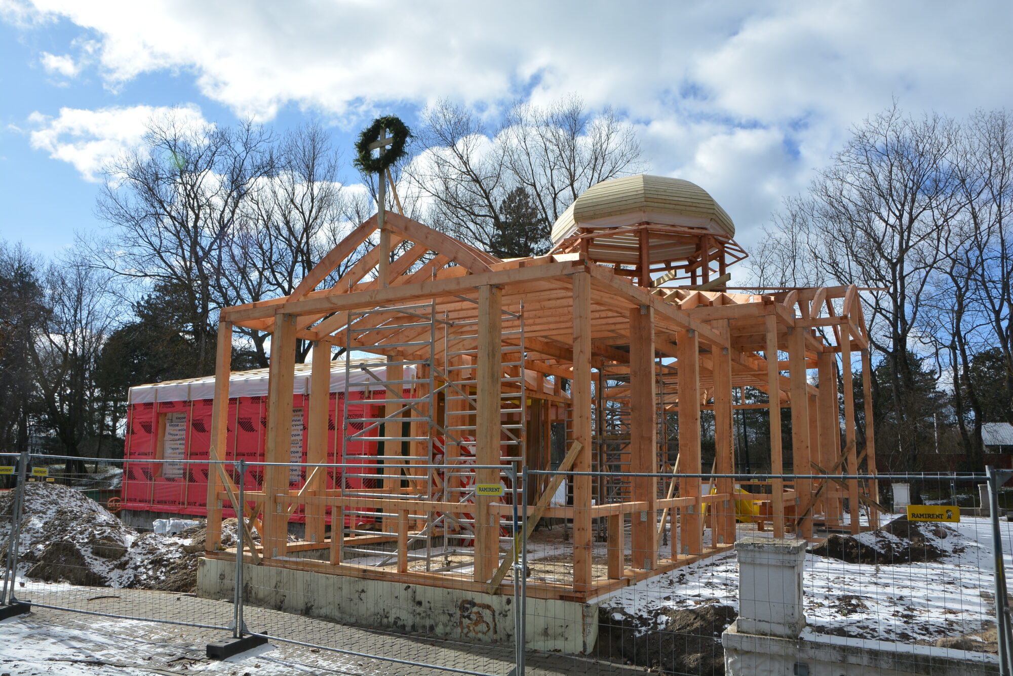 Kādreizējās kafejnīcas “Banga” jaunais nosaukums – Parka paviljons