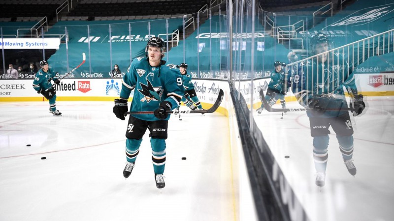 Balceram pirmoreiz vienā NHL spēlē uzvaras vārti un rezultatīva piespēle