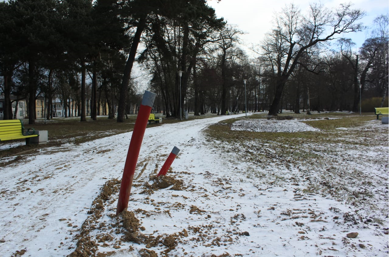 Varēs pārdot saldējumu. Raiņa parkā ierīko elektroapgādes pieslēgumu, kas ļaus darboties ielu tirgotājiem