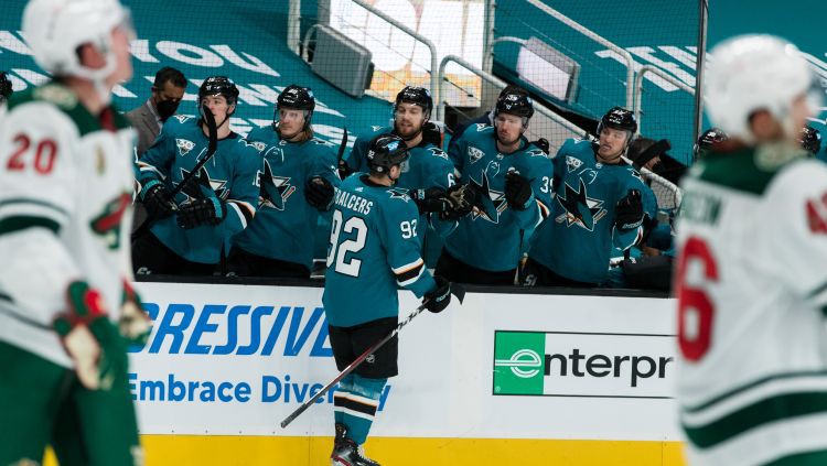 Balcera ceturtie vārti sezonā kaldina “Sharks” uzvaru mājās