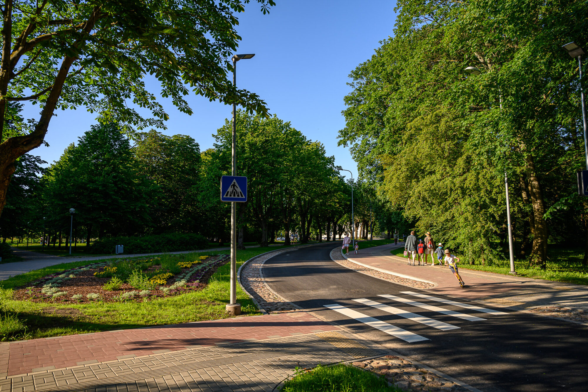 Peldu ielas posmu pārdēvē Latvijas pirmā iekšlietu ministra Miķeļa Valtera vārdā