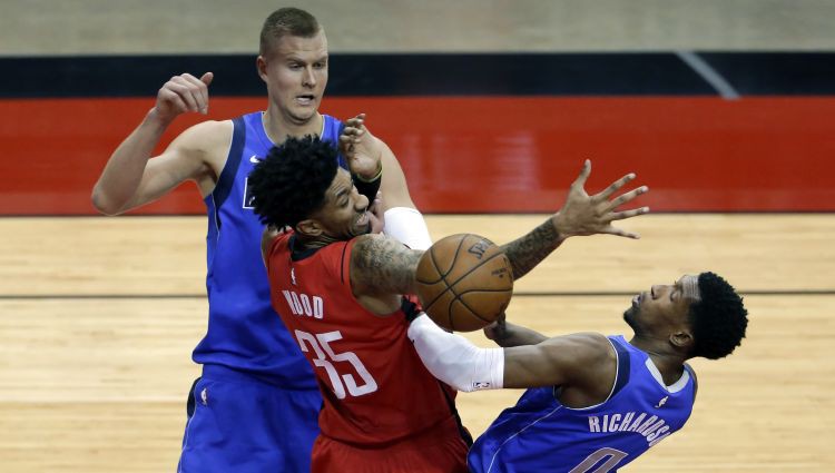 Porziņģis gūto plaukstas locītavas traumu plāno izārstēt starpsezonā
