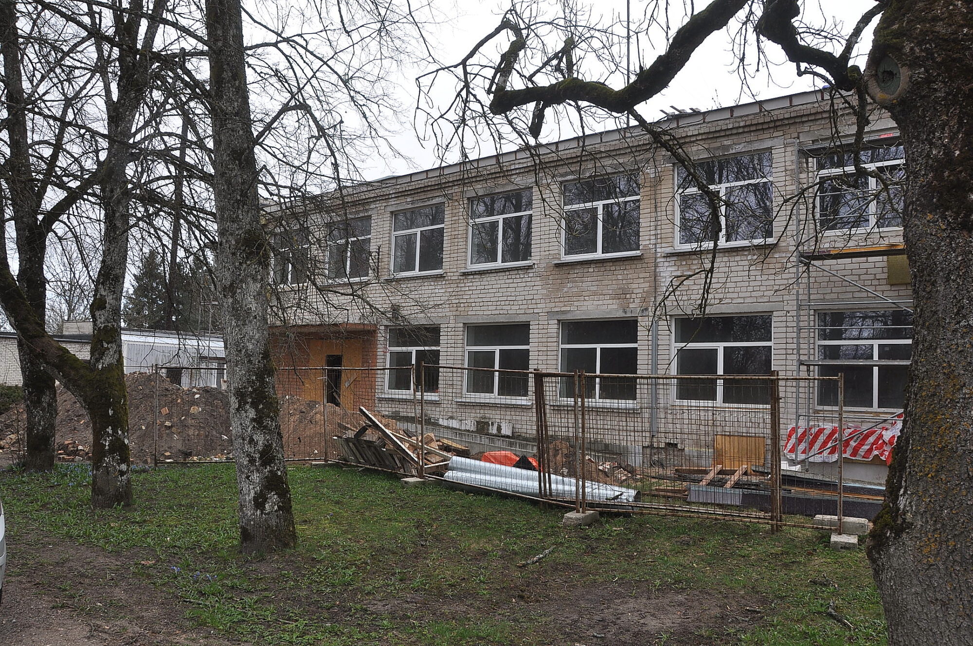 Rucavas novadā būs grupu dzīvokļi un aprūpes centrs